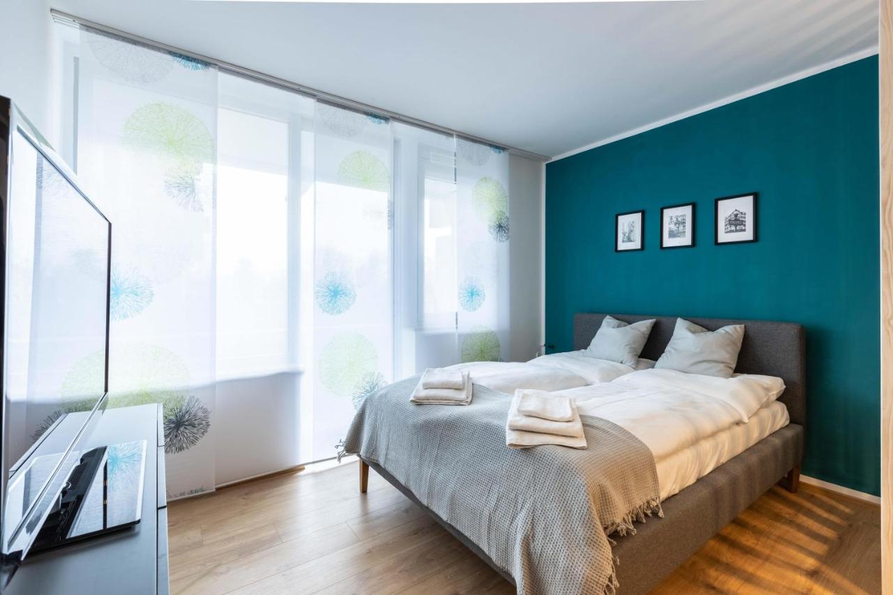 Blue Moon Apartment